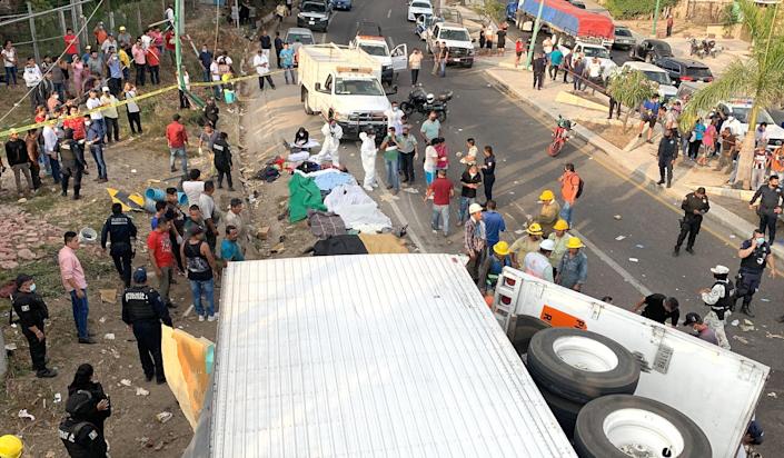 Aplazan el traslado de los restos de migrantes dominicanos muertos en Chiapas