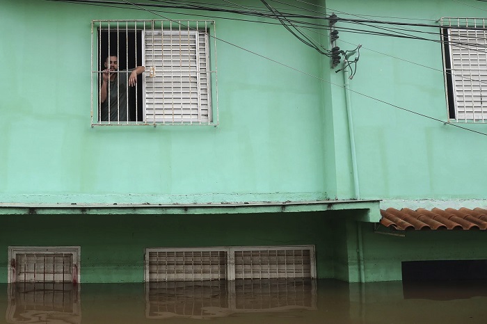 Las lluvias se intensifican en el sur de Brasil y la situación puede empeorar