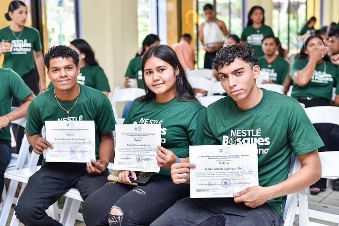 Nestlé gradúa a la primera generación de jóvenes de diplomado en ...